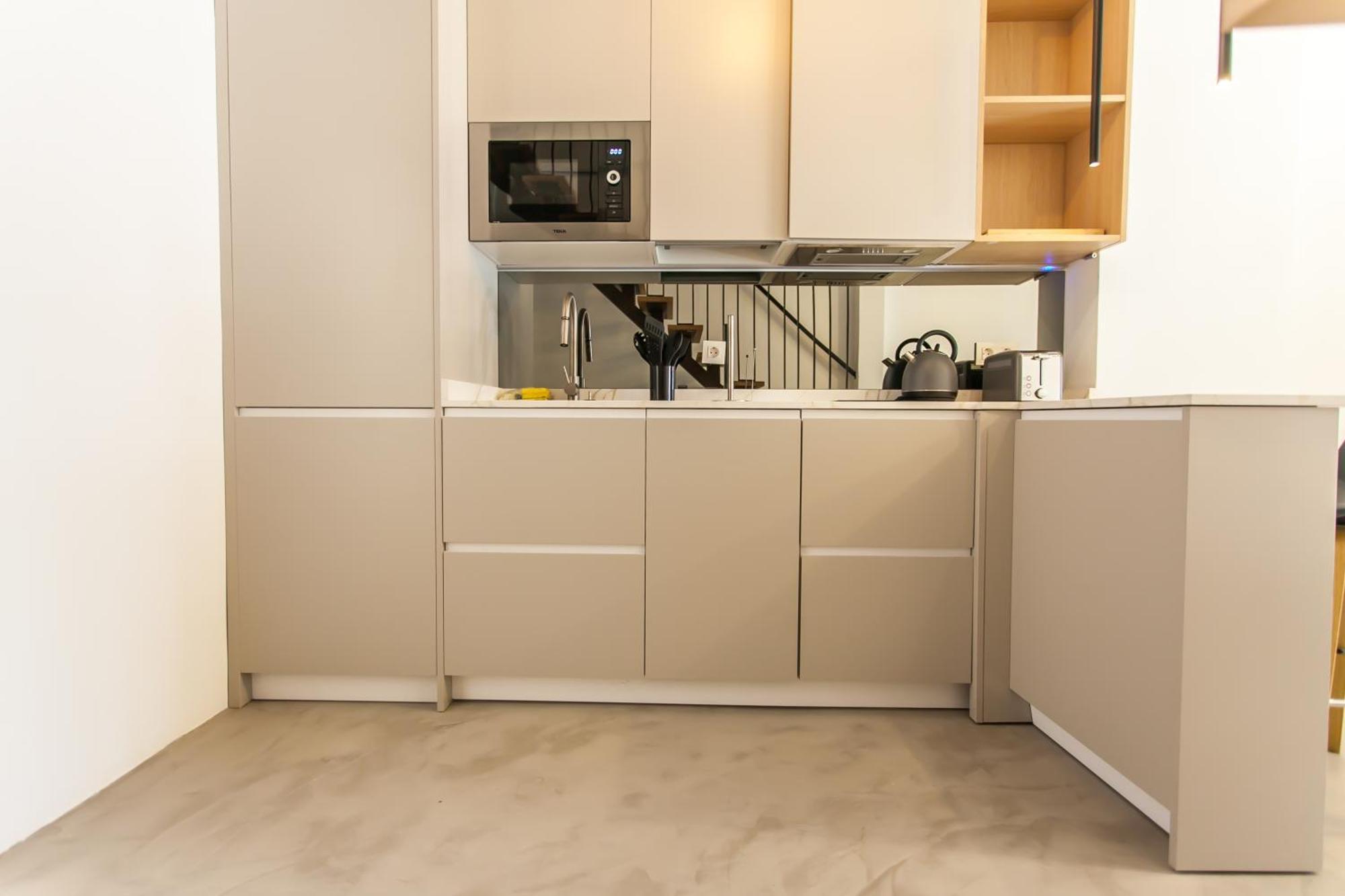 Apartament Guernica Luxury Duplex - Location, Light, And Art Madryt Zewnętrze zdjęcie